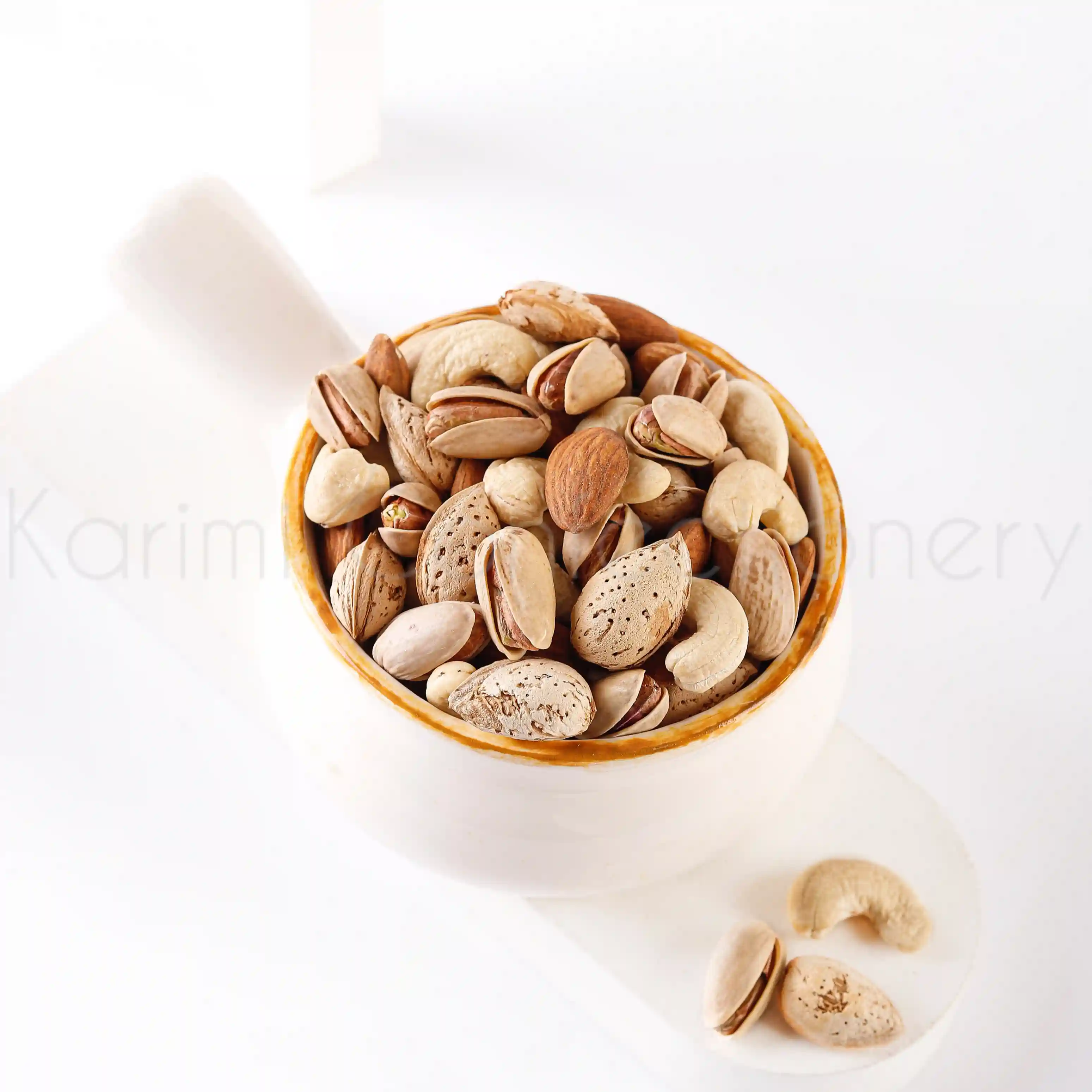 آجیل 4 مغز شیرین نیم کیلویی